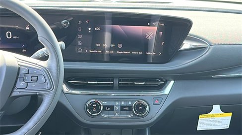 New 2025 Buick Envista Preferred w/ Convenience II Package image 16