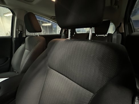 Used 2016 Honda HR-V EX image 10