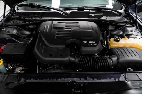 Used 2019 Dodge Challenger SXT image 15