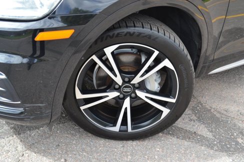 Used 2018 Audi Q5 2.0T Premium w/ Convenience Package image 40