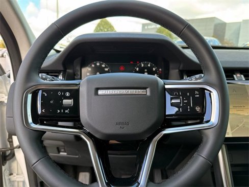 New 2025 Land Rover Discovery Sport S image 28