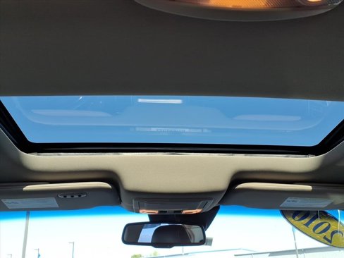 Used 2010 Ford Taurus Limited image 22
