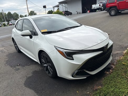 Used 2024 Toyota Corolla XSE image 3
