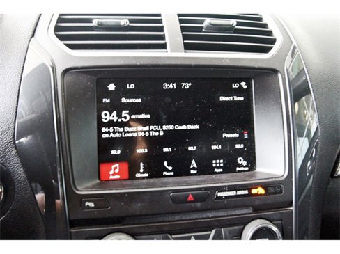 Used 2018 Ford Explorer XLT w/ Equipment Group 202A image 24