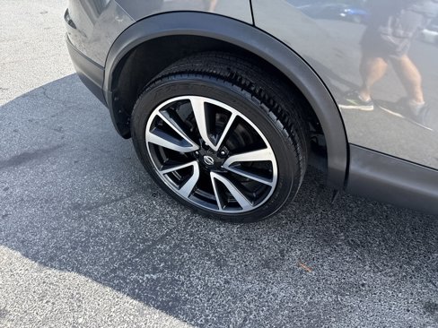 Used 2018 Nissan Rogue Sport SL image 22