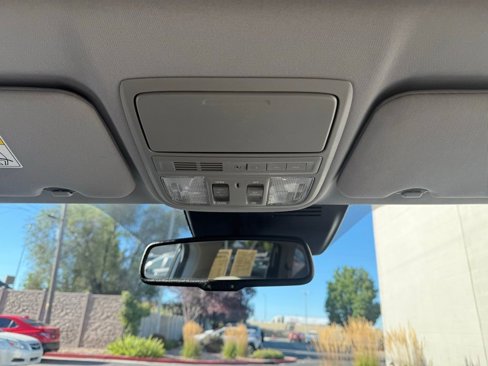 Used 2020 Honda CR-V Touring image 19