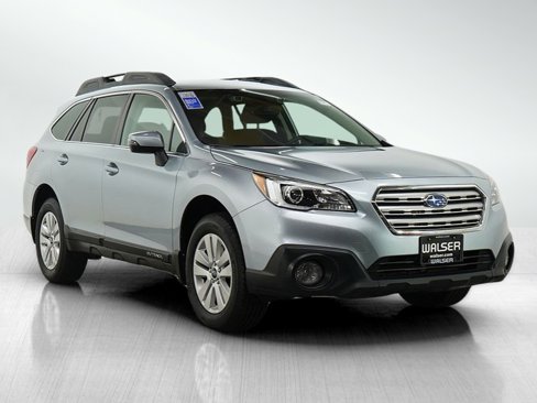 Used 2017 Subaru Outback 2.5i Premium image 7
