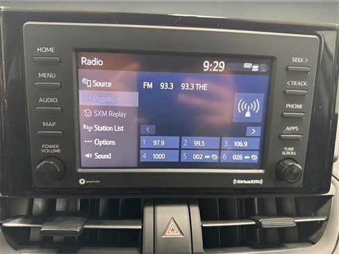 Used 2022 Toyota RAV4 XLE image 21