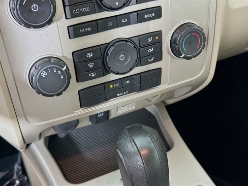 Used 2012 Ford Escape XLT image 19