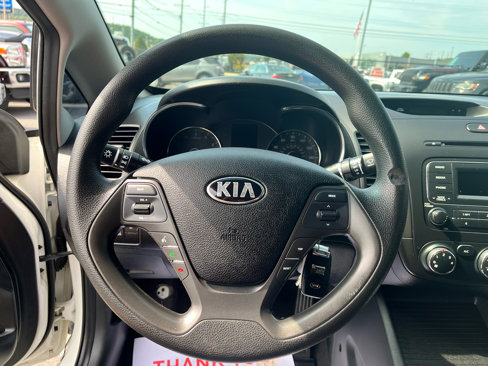 Used 2016 Kia Forte LX image 20