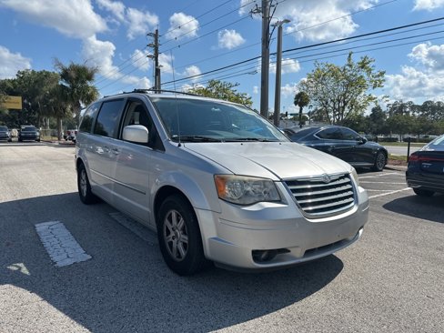 Used 2010 Chrysler Town & Country Touring w/ Family Value Group image 3