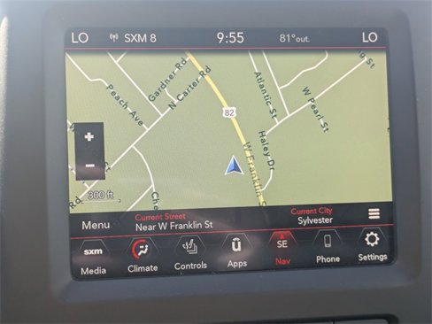 Used 2023 Jeep Cherokee Altitude Lux image 25