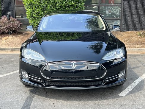 Used 2014 Tesla Model S P85 image 3