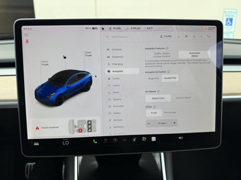 Used 2020 Tesla Model Y Long Range image 33