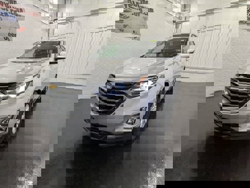 Used 2020 Chevrolet Equinox LT image 3