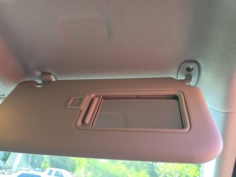 Used 2025 Kia Soul LX w/ LX Technology Package image 36