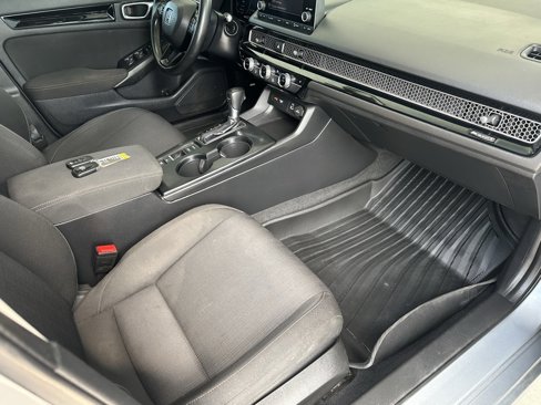 Used 2022 Honda Civic EX image 16