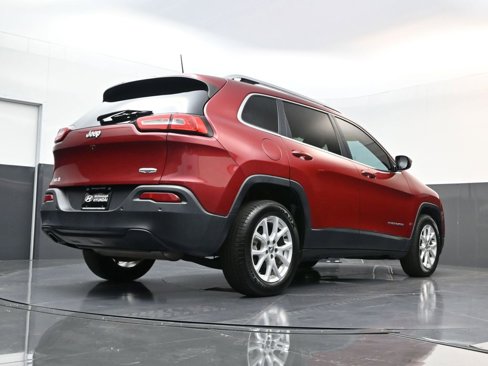 Used 2017 Jeep Cherokee Latitude w/ Safety/Convenience Group image 22