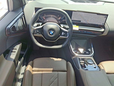 New 2025 BMW X3 xDrive30i w/ Convenience Package image 2