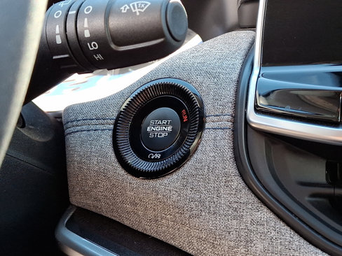 Used 2022 Jeep Compass Latitude image 25