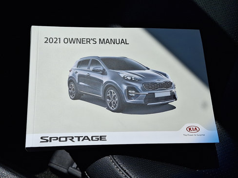 Used 2021 Kia Sportage S w/ S AWD Premium Package image 26
