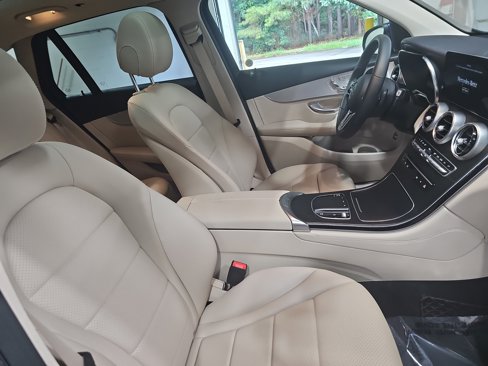 Certified 2020 Mercedes-Benz GLC 300 image 11
