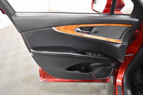 Used 2016 Lincoln MKX Select image 13