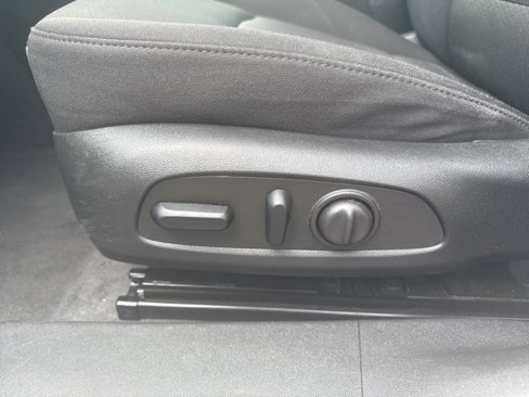 Used 2023 Chevrolet Malibu LT image 27