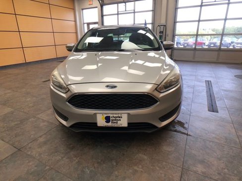 Certified 2016 Ford Focus SE image 2
