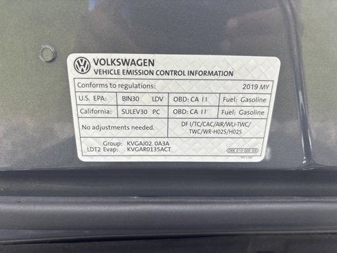 Used 2019 Volkswagen Tiguan SE image 33