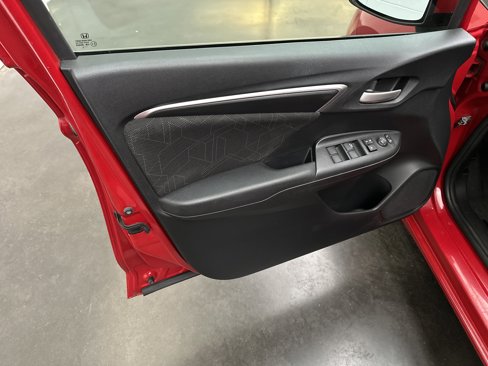 Used 2015 Honda Fit EX image 16