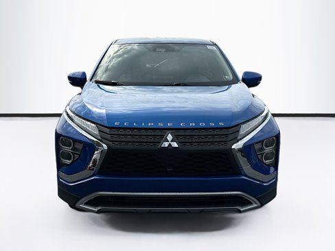 Used 2022 Mitsubishi Eclipse Cross SE image 2