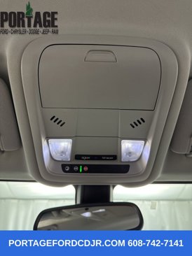 Used 2019 GMC Terrain SLE w/ Driver Convenience Package image 24