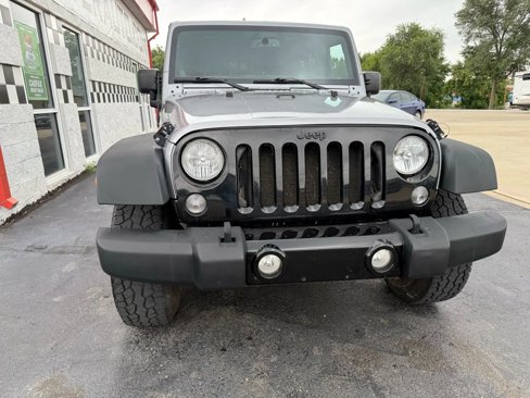 Used 2014 Jeep Wrangler Unlimited Sport image 12