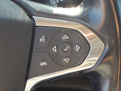 Used 2019 Chevrolet Traverse LT image 15