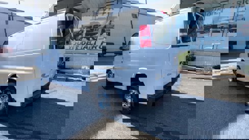 Used 2018 Chevrolet Express 2500 w/ Driver Convenience Package image 36
