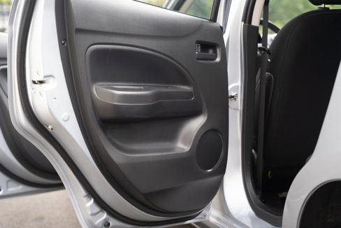 Used 2024 Mitsubishi Mirage ES image 28