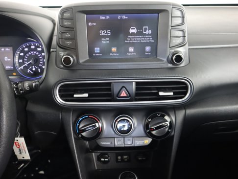 Used 2018 Hyundai Kona SE image 20