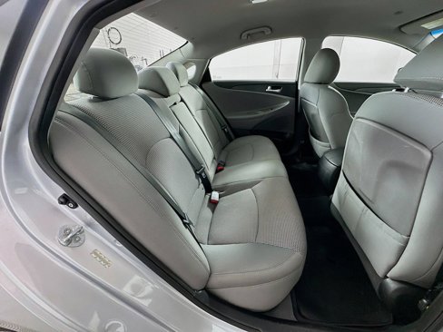 Used 2011 Hyundai Sonata GLS image 24