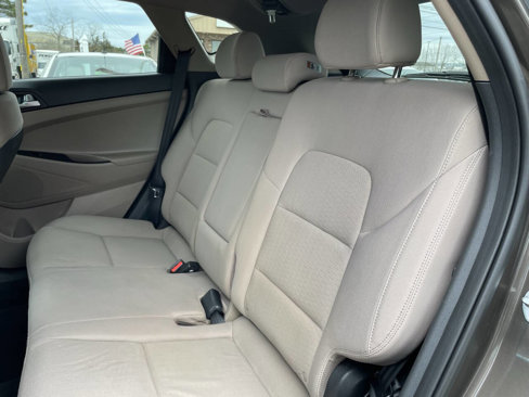 Used 2019 Hyundai Tucson SEL image 28