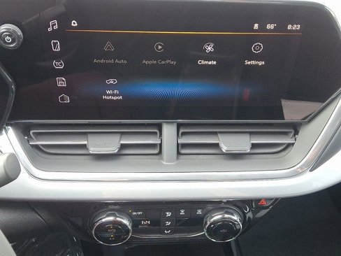 New 2025 Chevrolet Trax LT image 8