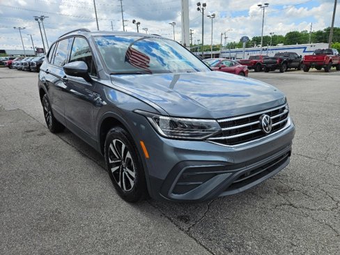 Used 2024 Volkswagen Tiguan S image 8