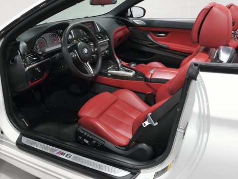 Used 2015 BMW M6 Convertible image 64