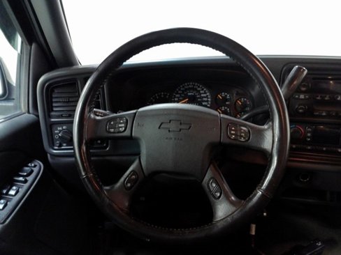 Used 2006 Chevrolet Silverado 1500 LT w/ Light Duty Power Package image 36