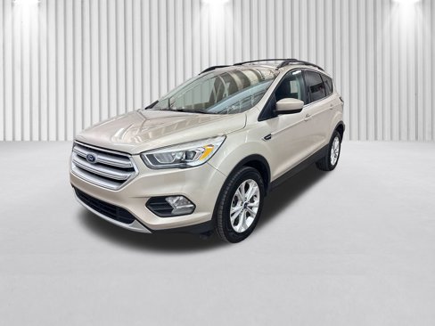 Used 2018 Ford Escape SEL image 12