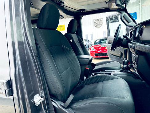 Used 2021 Jeep Wrangler Unlimited Sport image 37