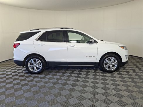 Used 2021 Chevrolet Equinox Premier image 11