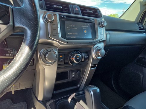 Used 2015 Toyota 4Runner SR5 image 26