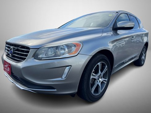 Used 2015 Volvo XC60 T6 w/ Protection Package image 2
