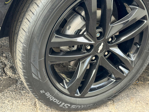 Used 2020 Chevrolet Equinox LT w/ Midnight Edition image 14